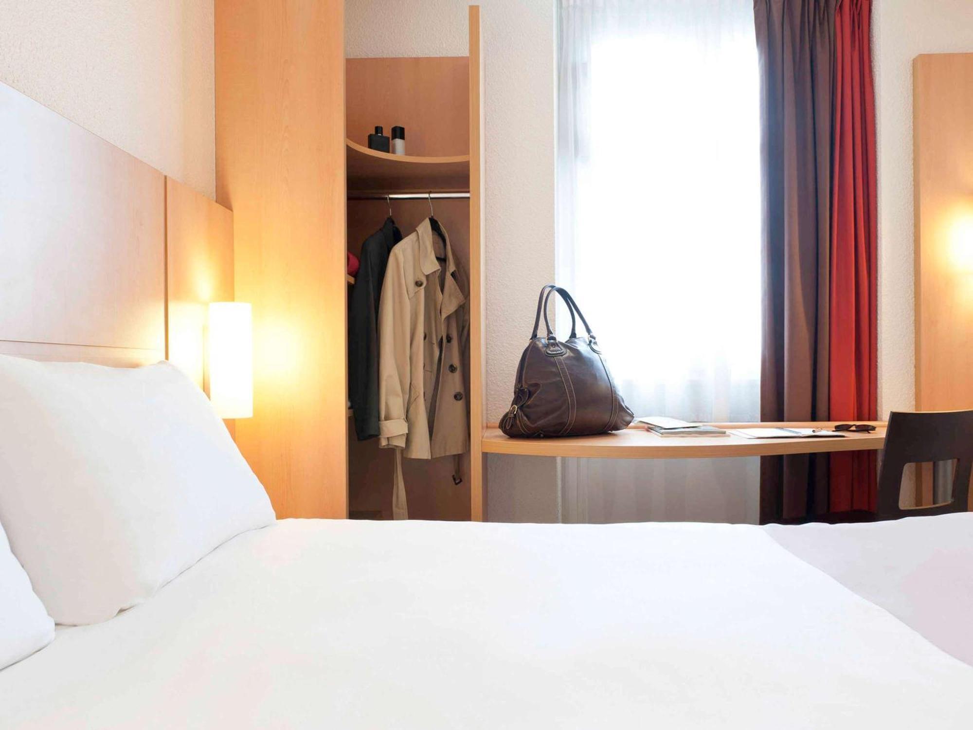 Ibis Limoges Centre Hotel Exterior foto